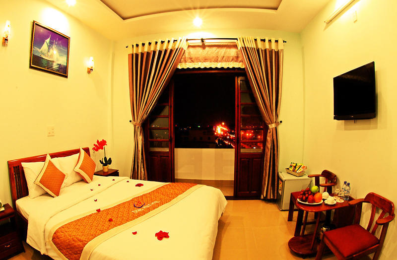 Tuong Phat Hotel Da Nang Habitación foto